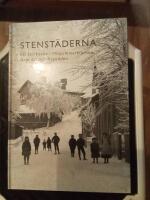 Stenst&auml;derna : ett &aring;terbes&ouml;k