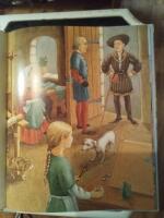 Maguerite makes a book 