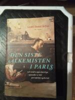 Den siste alkemisten i Paris och andra egendomliga episoder ur det periodiska systemet