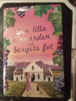 Den lilla ving&aring;rden vid bergets fot