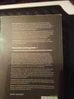 Statistisk verktygsl&aring;da 1 : samh&auml;llsvetenskaplig orsaksanalys med kvantitativa metoder