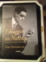 I skuggan av Nathan : texter av Helge S&ouml;derblom