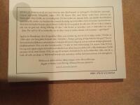 H&auml;sten Gr&aring;lles kortdikter : boken &aring;terger vardagen f&ouml;r en arbetsh&auml;st i Stockholms innerstad 1965, genom autentiska fotografier och en poesi som f&ouml;ljer modellen f&ouml;r japansk tanka