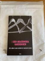 I den akademiska garderoben