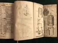 Mårten Triewalds År 1728 och 1729 hållne Föreläsningar på Riddarehuset i Stockholm öfwer Nya Naturkunnigheten hwarutinnan densamma genom Rön och Försök är worden förklarad och stadfästad Til Allmänn tienst utgifne. Andra Delen.