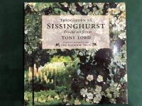 Tr&auml;dg&aring;rden p&aring; Sissinghurst : f&ouml;rvalta och f&ouml;rnya