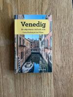 Venedig : En v&auml;gvisare i tid och rum