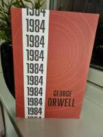 1984 (Nittonhundra&aring;ttiofyra; Nitton &aring;ttiofyra)