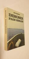 Demoner fr&aring;n himlen : thriller