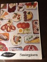 Vi husm&ouml;drar. Sm&ouml;rg&aring;sen 