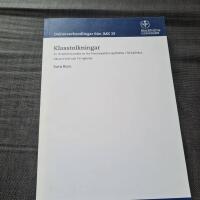Klasstolkningar : en receptionsanalys av hur klassaspekter uppfattas i Tre k&auml;rlekar, Falcon Crest och TV-nyheter