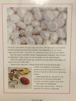 G&ouml;r smycken och annat vackert av p&auml;rlor