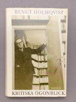 Kritiska &ouml;gonblick : ess&auml;er, artiklar 1946-1986