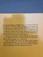 En lek med lappar och f&auml;rger