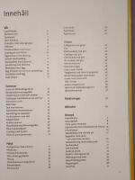 En lek med lappar och f&auml;rger