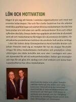 L&ouml;n och motivation : chefens handbok f&ouml;r att bel&ouml;na och utveckla medarbetare