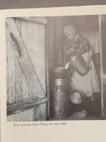 Med kamera och dynggrep : fotografier