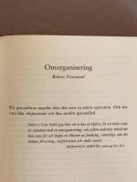 L&auml;sebok f&ouml;r ledare : fr&aring;n Sokrates till McKinsey