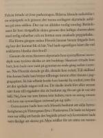 Manglade dukar och vikta servetter