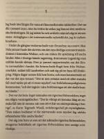 Bland hobbyepidemiologer och expertmyndigheter : en resa i pandemins Sverige