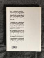 Tredje flykthastigheten : roman