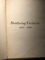 Minnesalbum.  Drottning Victoria 1862 - 1930