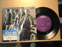 Boogie Woodie, signaturmelodin till Kv&auml;lstoppen. Hawaii / Fun, Fun, Fun / Why do fools fall in love