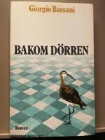 Bakom d&ouml;rren