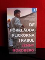 De f&ouml;rkl&auml;dda flickorna i Kabul
