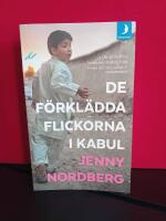 De f&ouml;rkl&auml;dda flickorna i Kabul