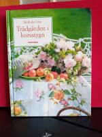 Tr&auml;dg&aring;rden i korsstygn