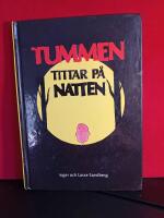 Tummen tittar på natten