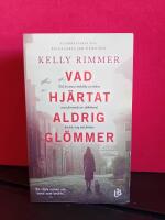 Vad hj&auml;rtat aldrig gl&ouml;mmer