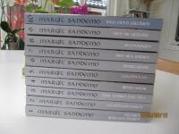 Trollrunor 1-10 : Skogen bortom dagen, Sandhammaren, D&auml;r vinden f&aring;r vila, Blind m&aring;ne, M&aring;nh&auml;xan, Svartalver, Den bl&aring; jorden, Stenvargen, Den de gl&ouml;mde, Eko fr&aring;n urtiden,