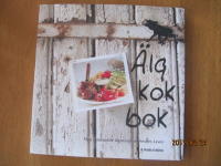 &Auml;lgkokbok. Anders Lev&eacute;n lagar &auml;lg p&aring; nytt s&auml;tt