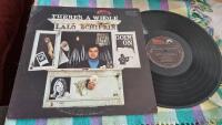 There`s a whole Lalo Schifrin going on