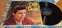 Cliff sings 