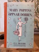 Mary Poppins &ouml;ppnar d&ouml;rren
