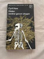 D&ouml;den vandrar genom skogen 1966