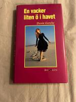 En vacker liten &ouml; i havet OU 