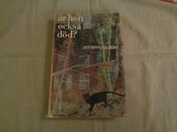 &Auml;r hon ocks&aring; d&ouml;d ?  OU 1958