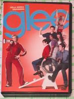 Glee - hela andra s&auml;songen