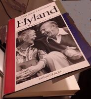 Leva med Lennart Hyland : Tuss Hyland ber&auml;ttar f&ouml;r Ulf Nilson