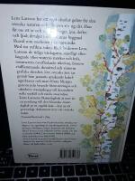 En svensk naturdagbok / Lena Larsson.