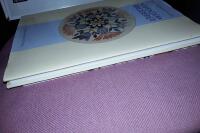 Svenska broderier / Ingrid Eggimann-Jonsson ; [granskning: Eva K&ouml;hlmark] ; foto: &Aring;ke Cyrus ; [teckningar: Ingrid Eggimann-Jonsson].