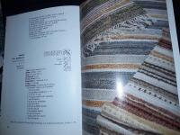 Trasmattor och andra mattor / M&auml;rta Brod&eacute;n, Gertrud Ingers.