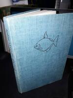 Akvariefiskar i f&auml;rg / f&auml;rgillustr. av N. Norvil.