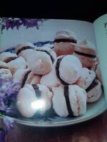 Nybakat : den goda smaken + Sm&aring;kakor (2 b&ouml;cker f&ouml;r endast  99 kr)