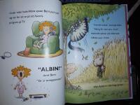 Albin och [om en liten kille i en helsnurrig v&auml;rld!] / av Andy Cutbill ; illustrationer av Andy Cutbill och Mark Stacey ; [svensk &ouml;vers&auml;ttning: Ulf Hylt&eacute;n-Cavallius].