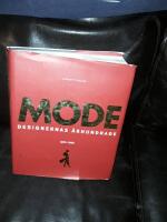 Mode designernas &aring;rhundrade 1900-1999